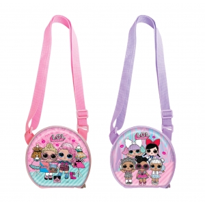 L.O.L. Surprise! Sling Bag พร้อมบิสกิตกลิ่นนม